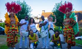 Compagnie wim percussion - Batucada Paris en déambulation parade carnaval